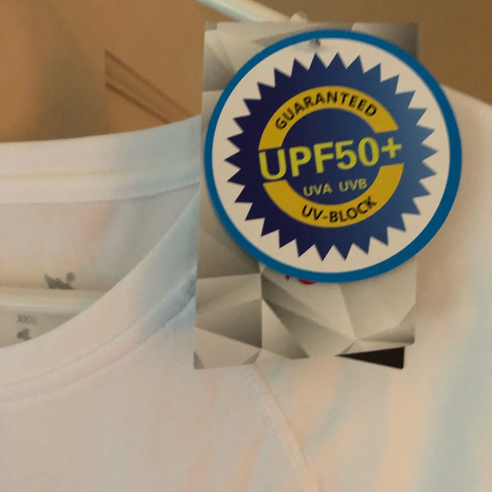 Baleaf sun shirt